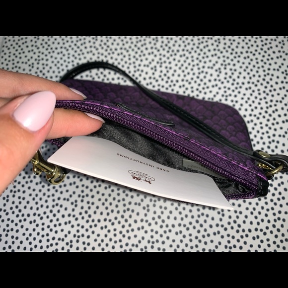 Coach Wristlet - Picture 3 of 3